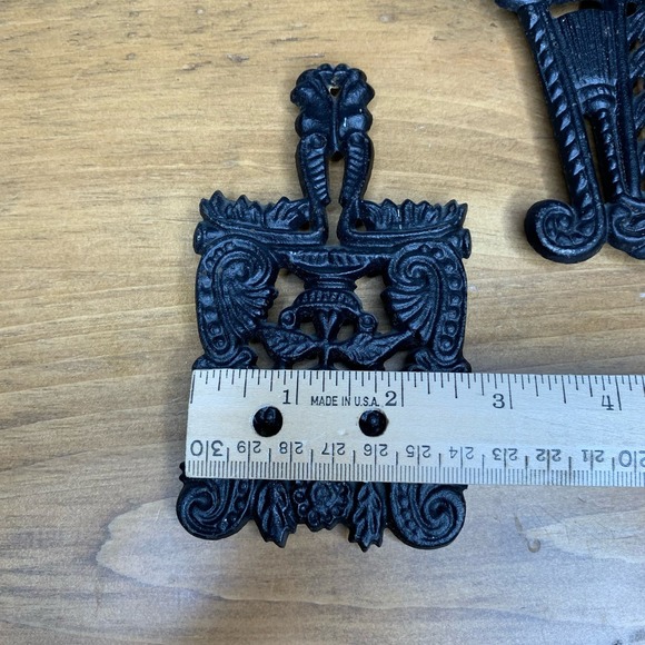 Cast Iron Vintage Mini Trivets Hot Plate Set of 3 MT-3 MT-4 MT-6 - Picture 6 of 10